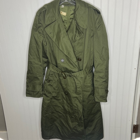 US Military Korean War 1953 Olive Green Trench Coat Medium